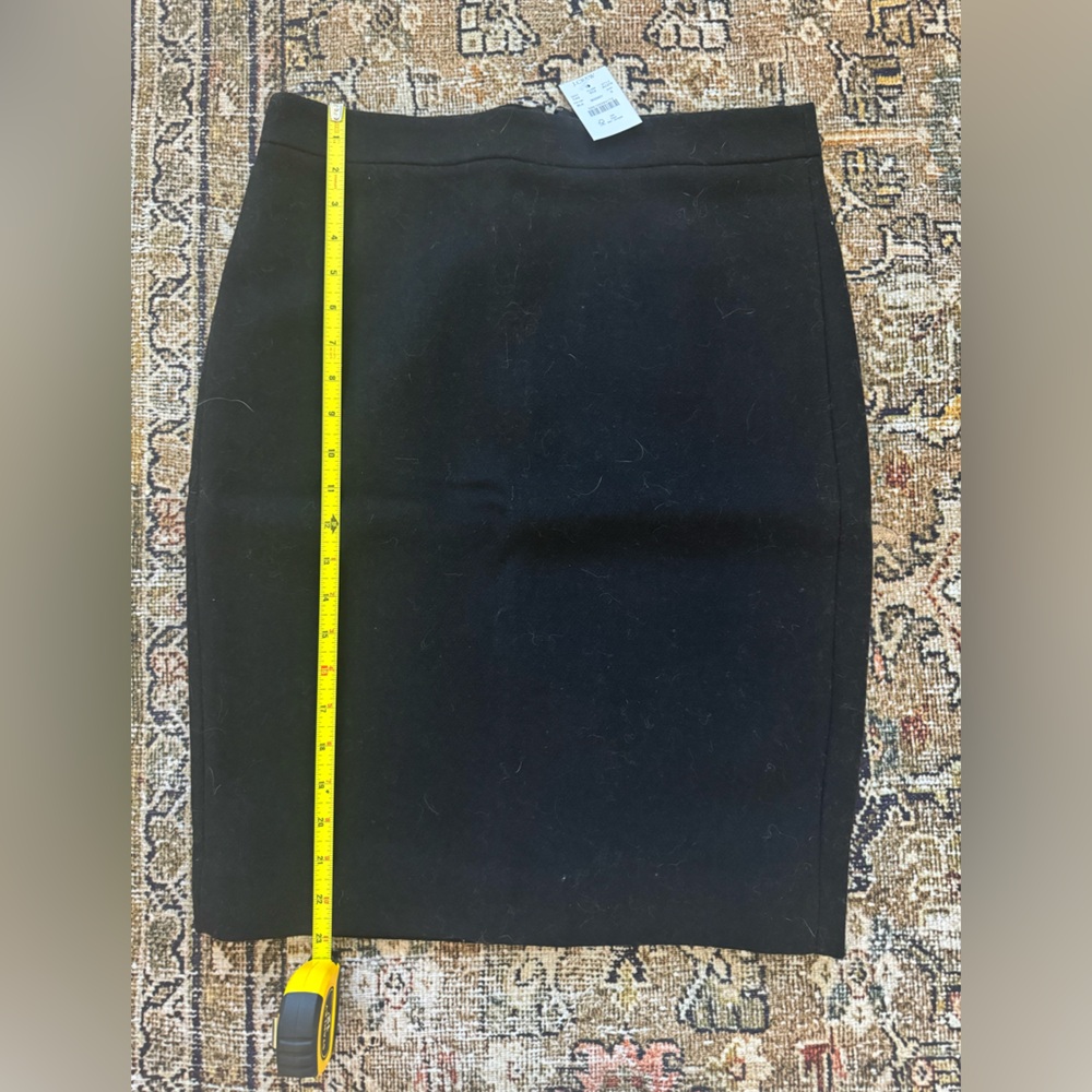 J Crew Women’s Size 6 Wool Pencil Skirt